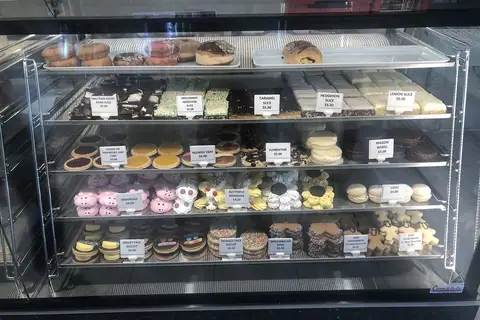 Bumblebee Bakery photo 1